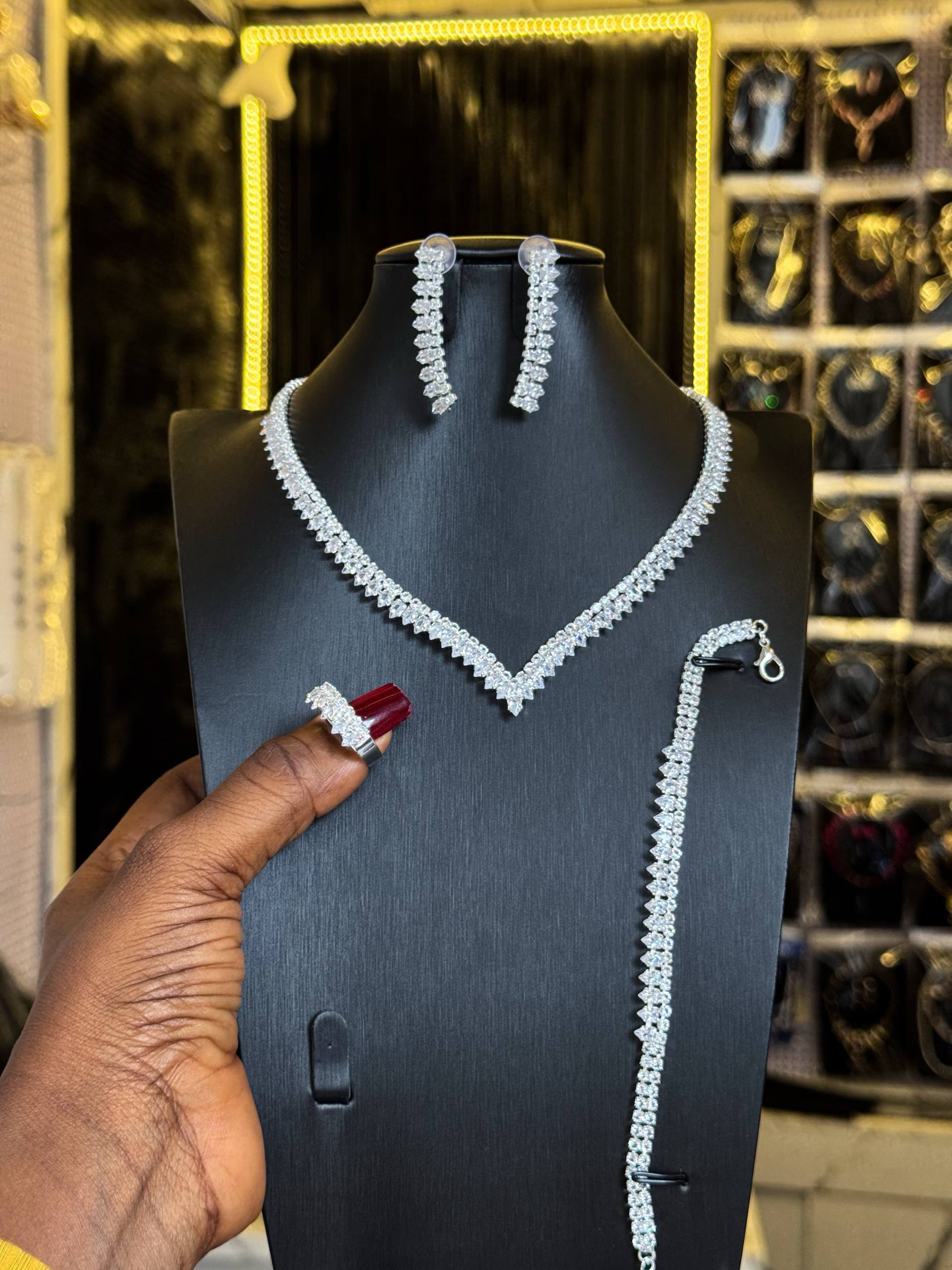 Sparkling Silver Zirconia Necklace & Bracelet Set