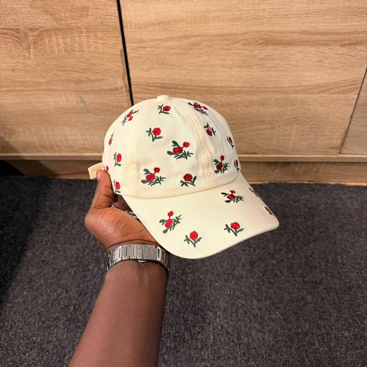 Unisex Off-White Embroidered Summer Motif Cotton Dad Cap
