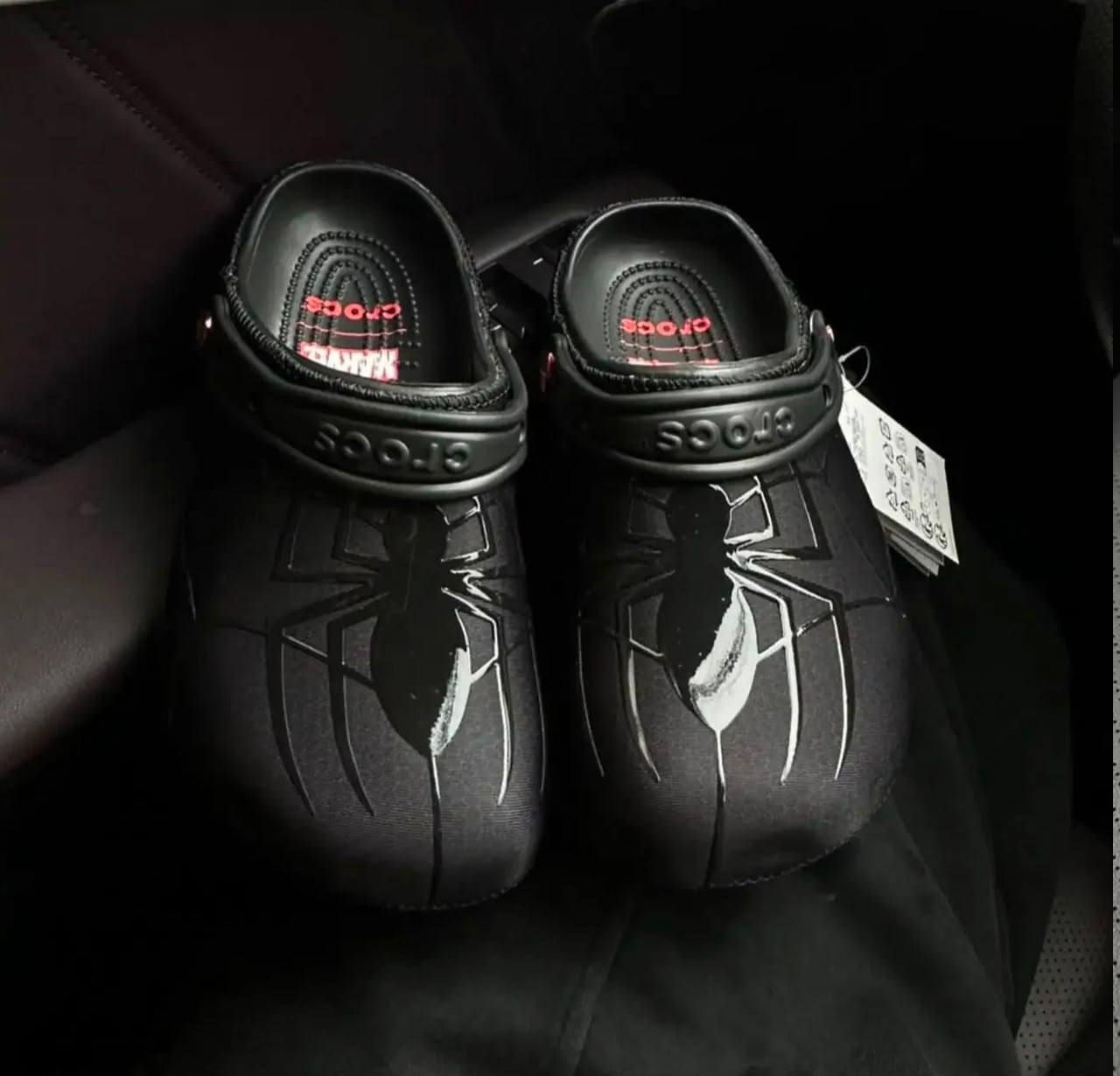 Spider-Man Black Web Classic Clogs