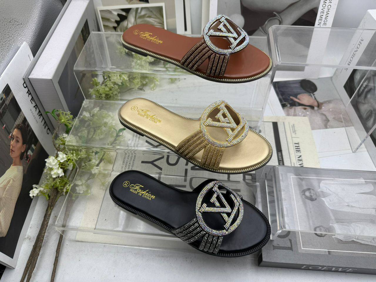 Women's Fashion Rhinestone LV-style Flat Slides