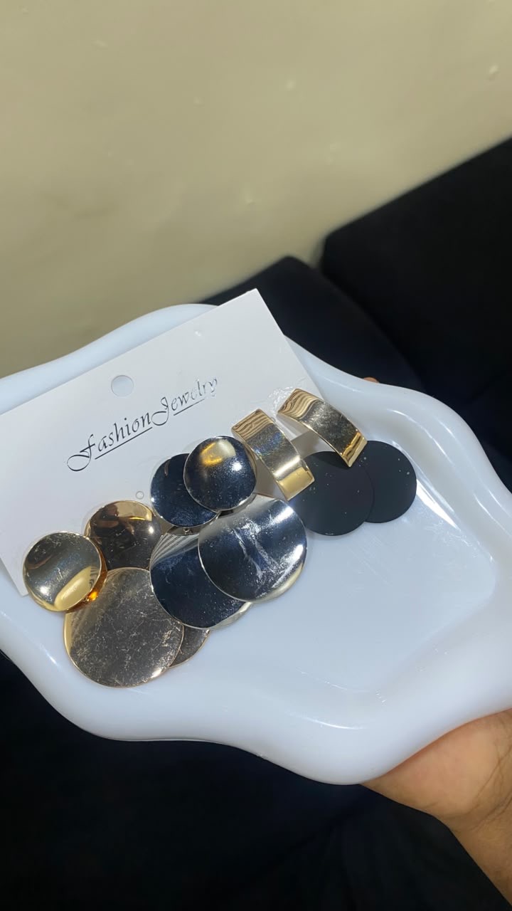 Jewelry Gold & Silver Disc Dangle Earrings(price for 1) — Fashion — for sale in Oyo