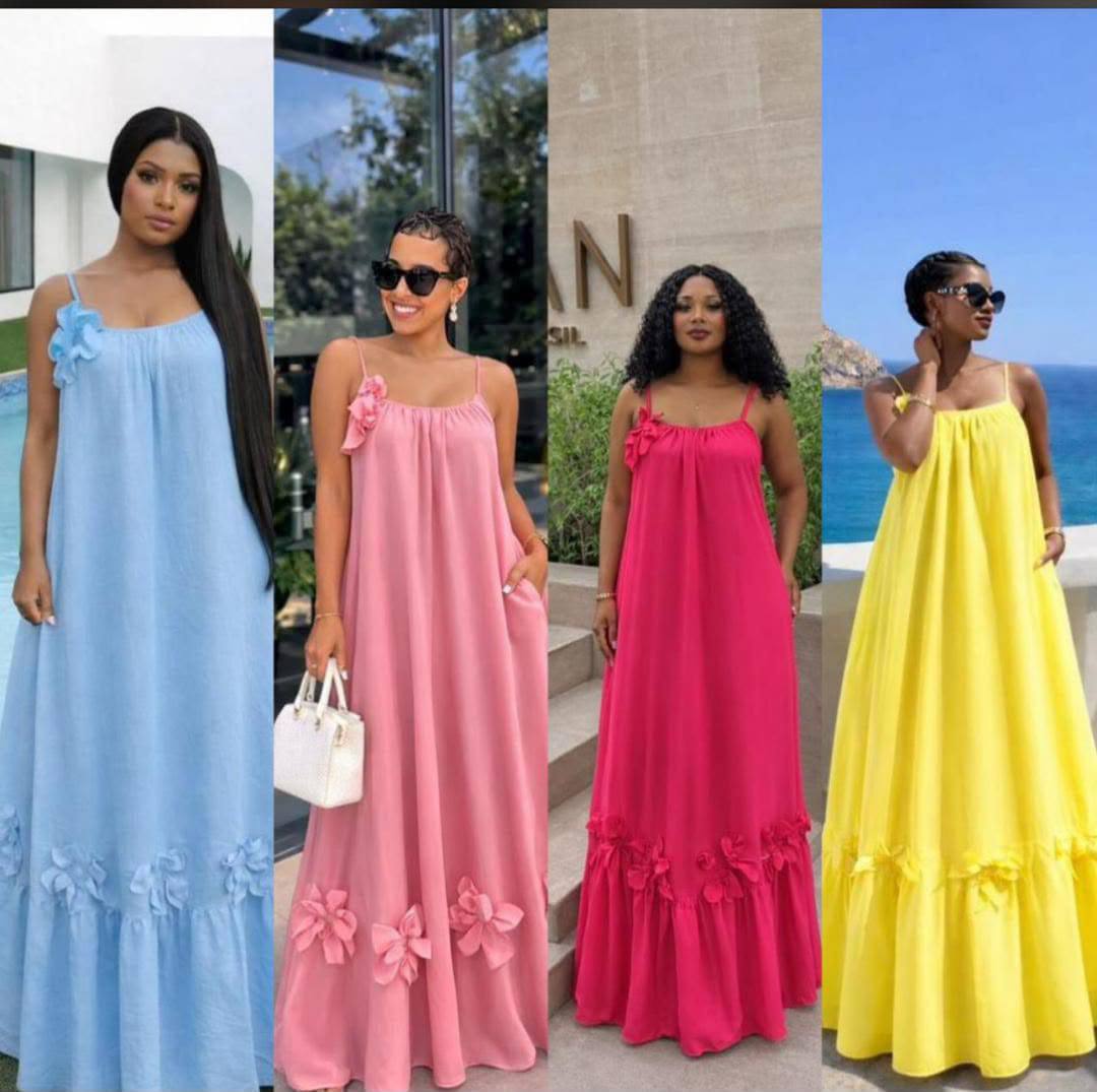 Chic Flower Detail Spaghetti Strap Maxi Dress