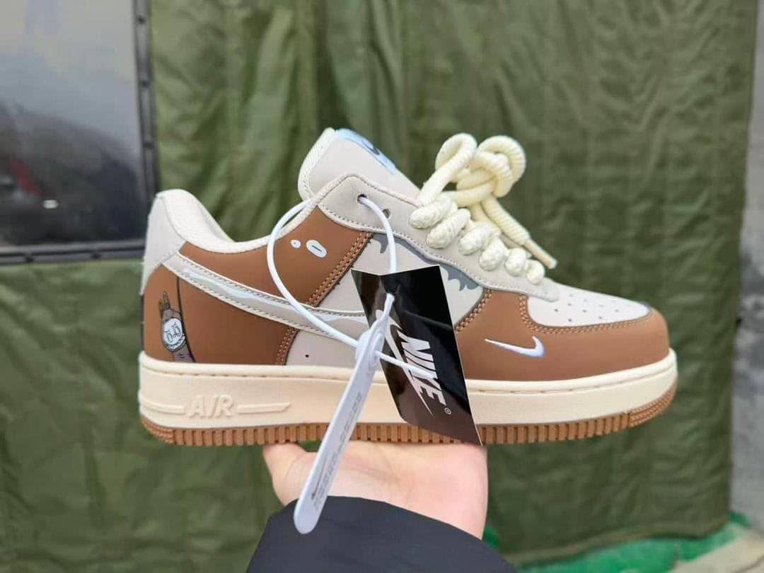 Nike Air Force 1 Low Brown/Cream Sneakers