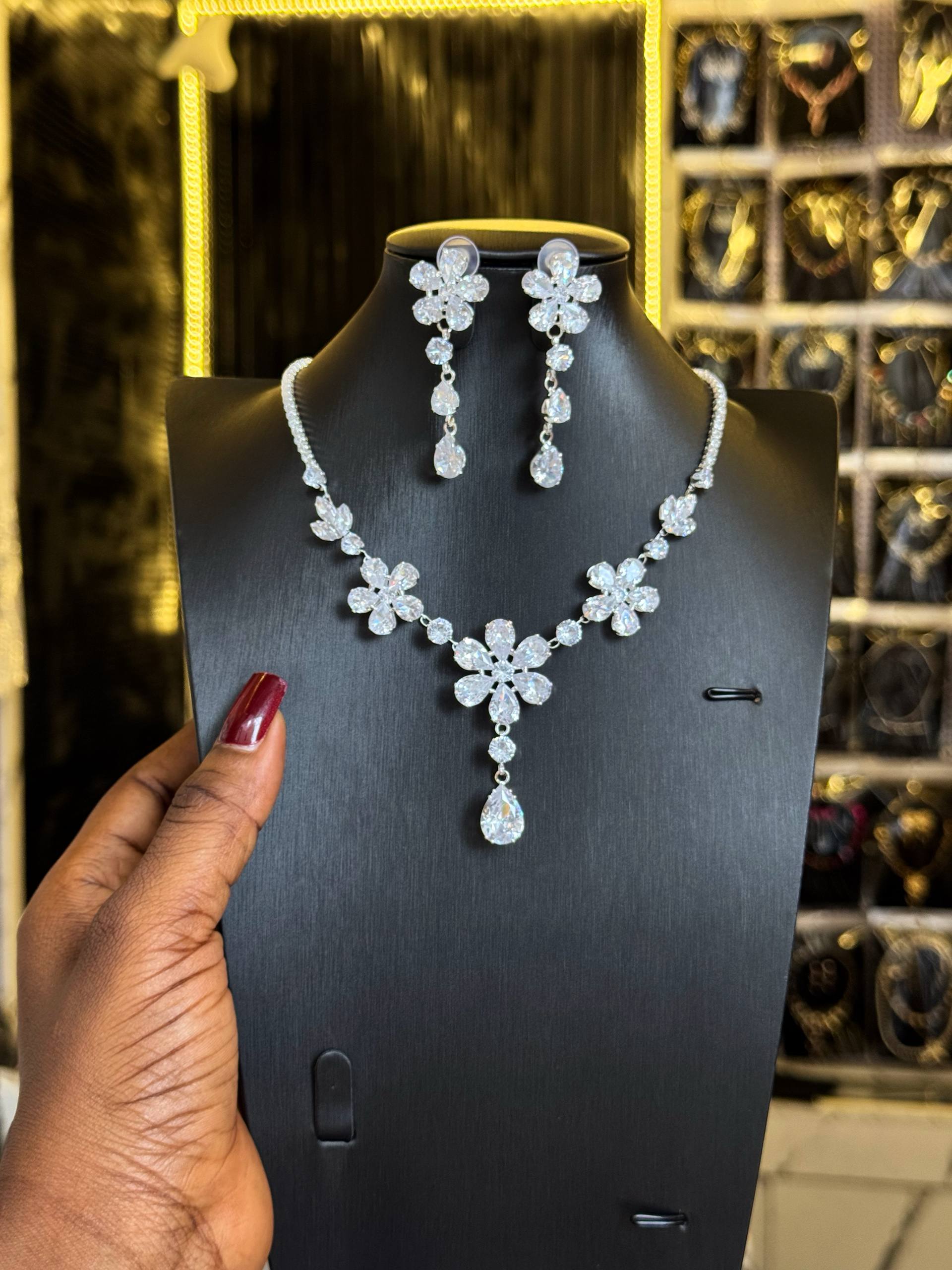 Sparkling Clear Crystal Flower Necklace & Earrings Set — Fashion — for sale in Oyo