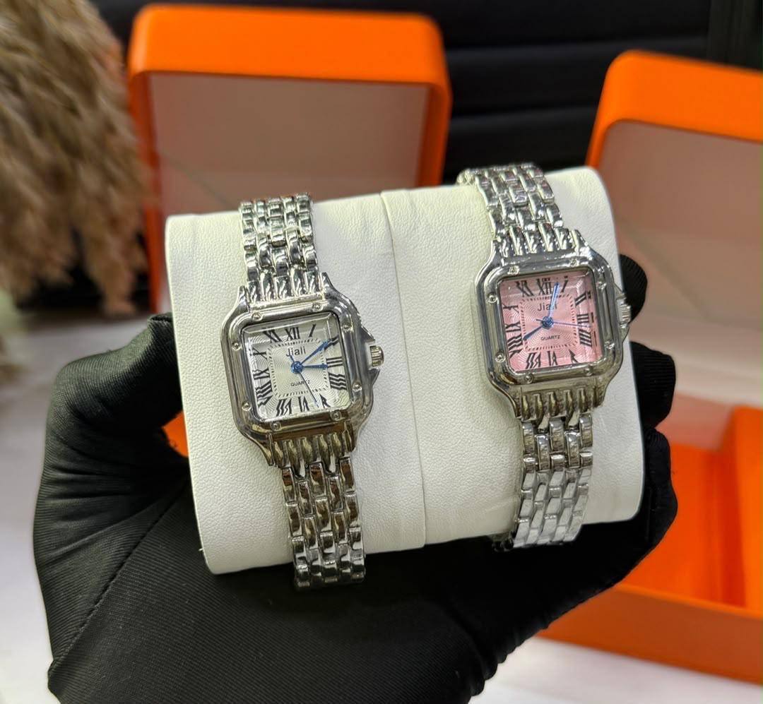 Jiaai Quartz Square Dial Watches