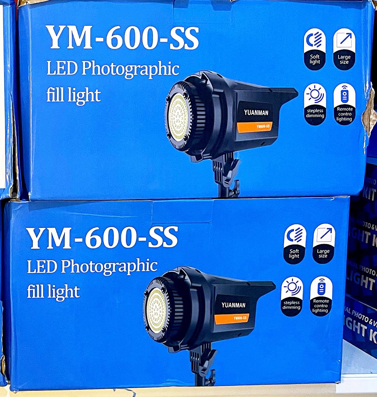 YUANMAN YM-600-SS LED Photographic Fill Light