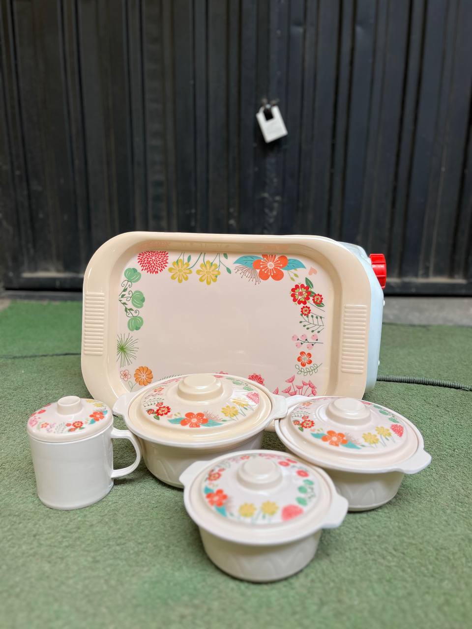 Beautiful Floral Serving Set with Tray and Bowls — Home & Kitchen — for sale in Oyo