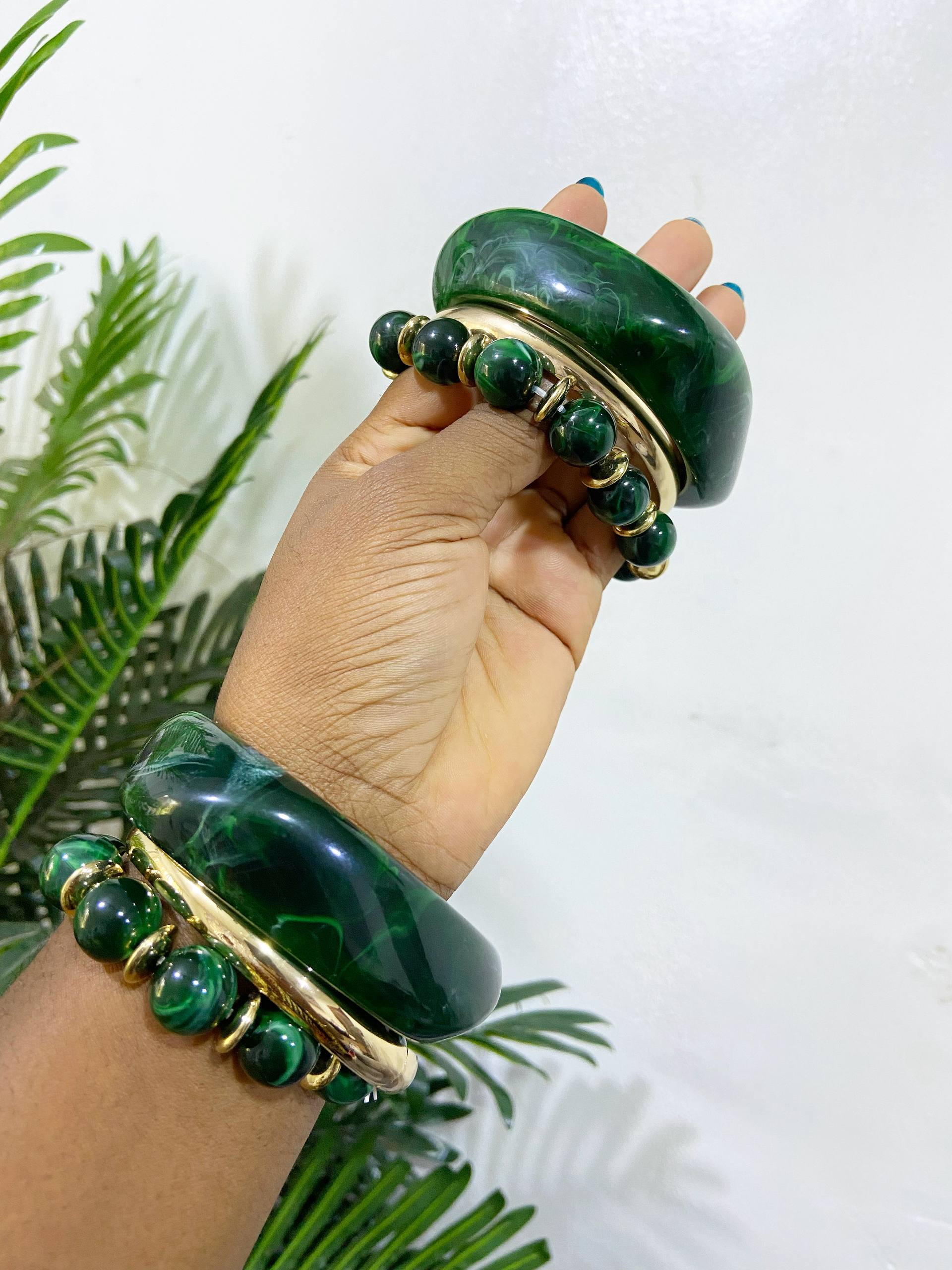 Stylish Green Bangle Set - Marble Effect & Beaded